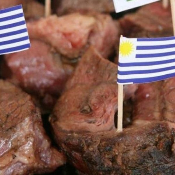 Rindfleischexport aus Uruguay stieg im Januar um 11,5 %; Brasilien bleibt führend im weltweiten Absatz von Geflügel und Rindfleisch